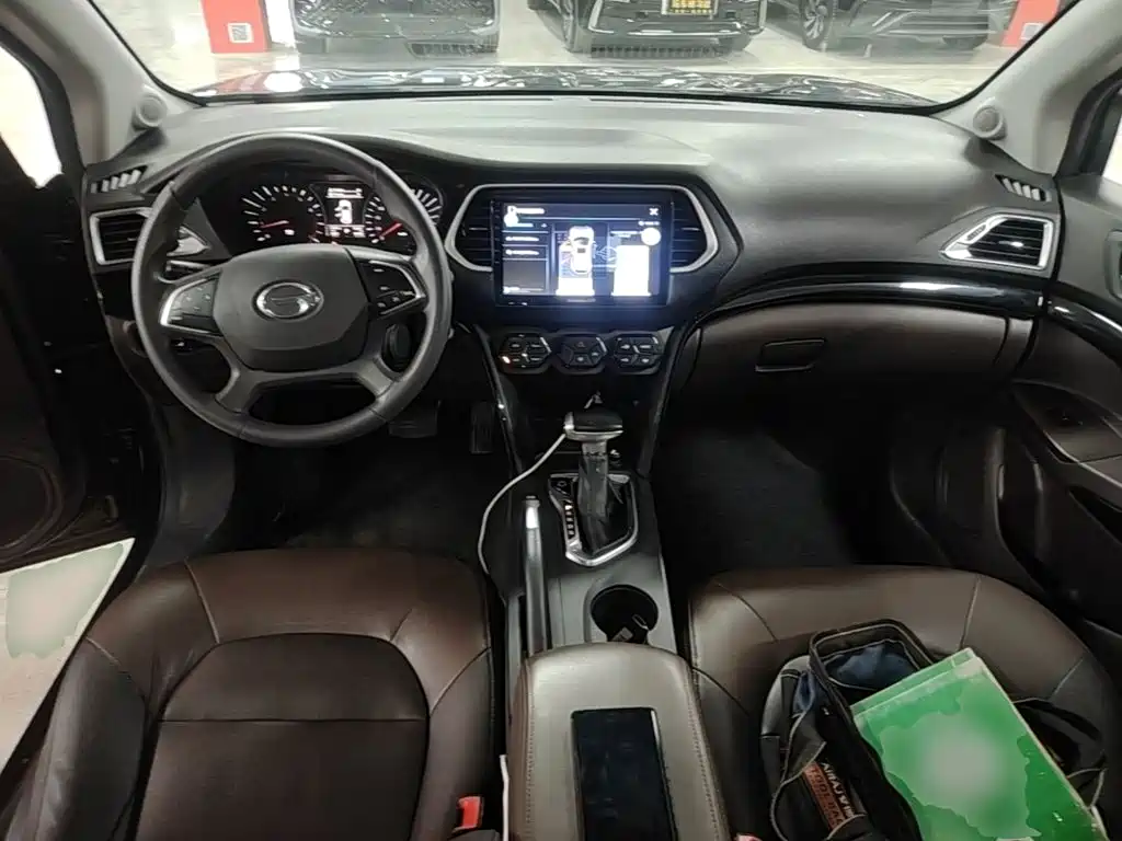 GAC Motor Trumpchi GS4 2017 — фото 10