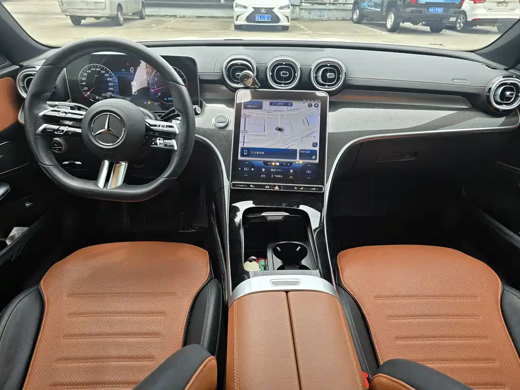 Mercedes-Benz C-Class 2022 — фото 12