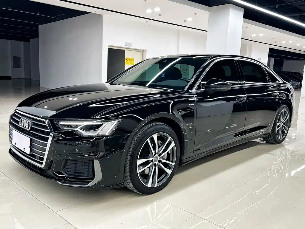 Audi A6L 2020 — фото 1