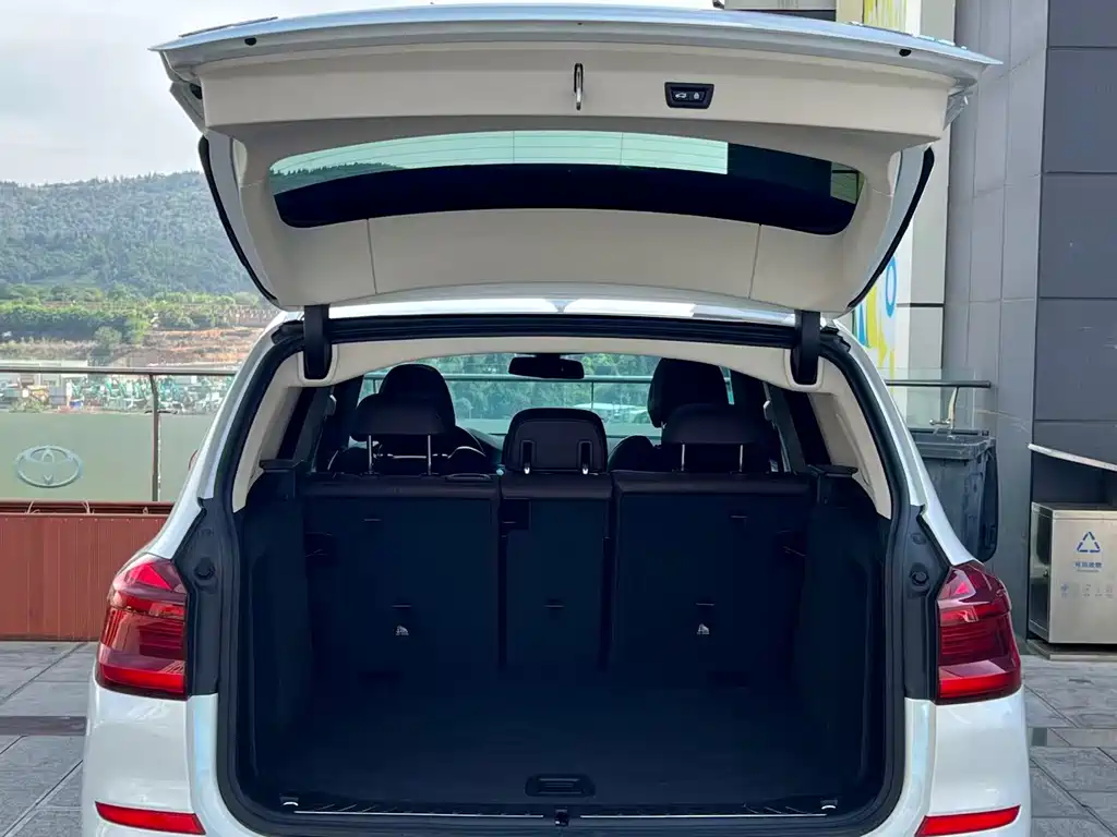 BMW X3 2020 — фото 25