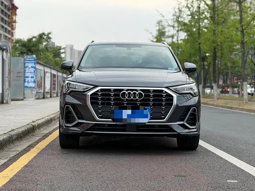 Audi Q3 2022