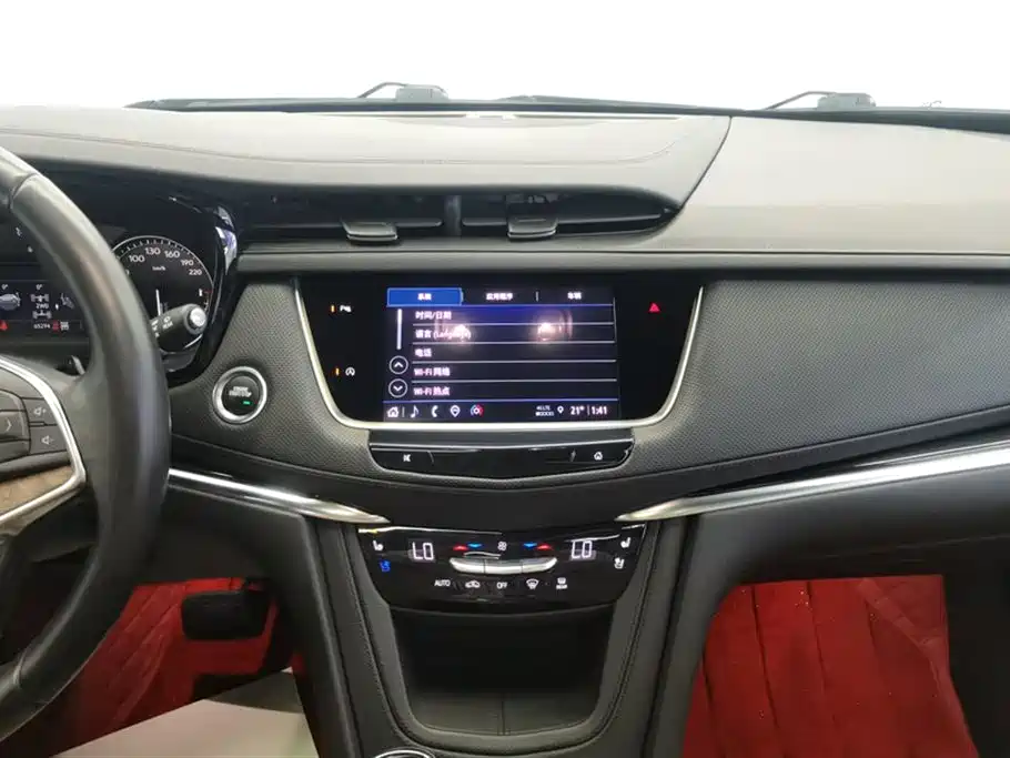 Cadillac XT5 2022 — фото 13