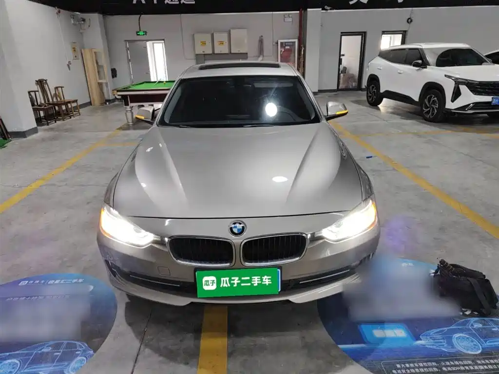 BMW 3 Series 2015 — фото 19