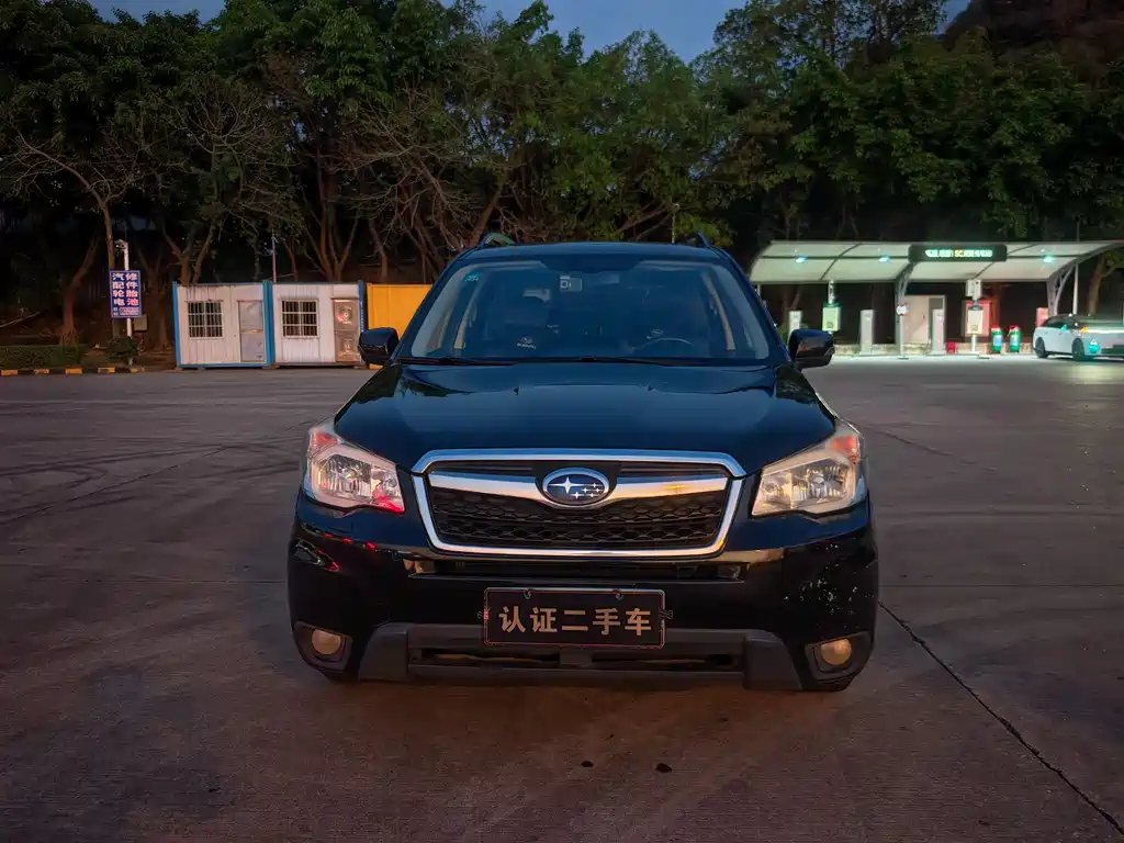 Subaru Forester 2014 — фото 3
