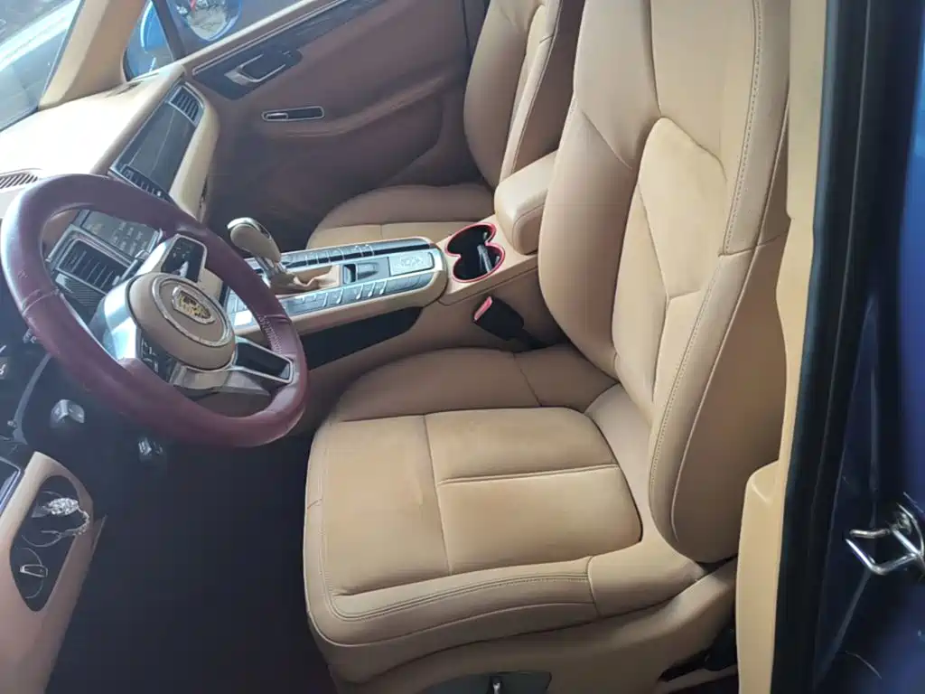 Porsche Macan 2015 — фото 15
