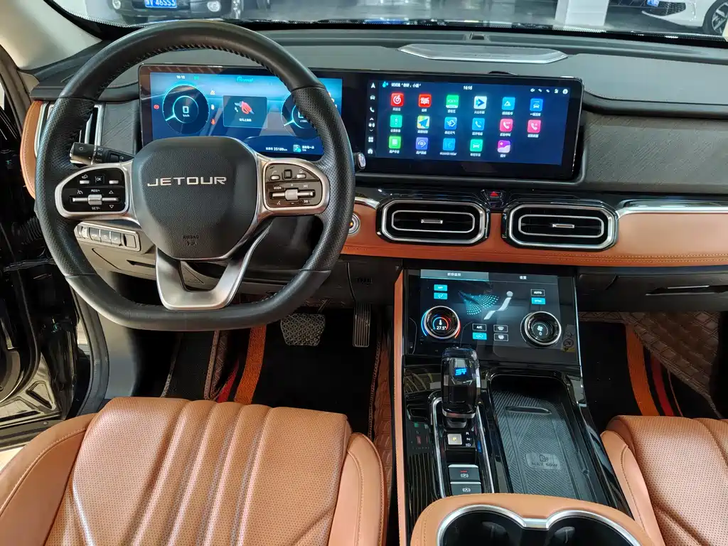 Jetour X70 PLUS 2024 — фото 15