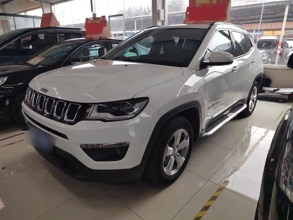 Jeep Compass 2021 — фото 2