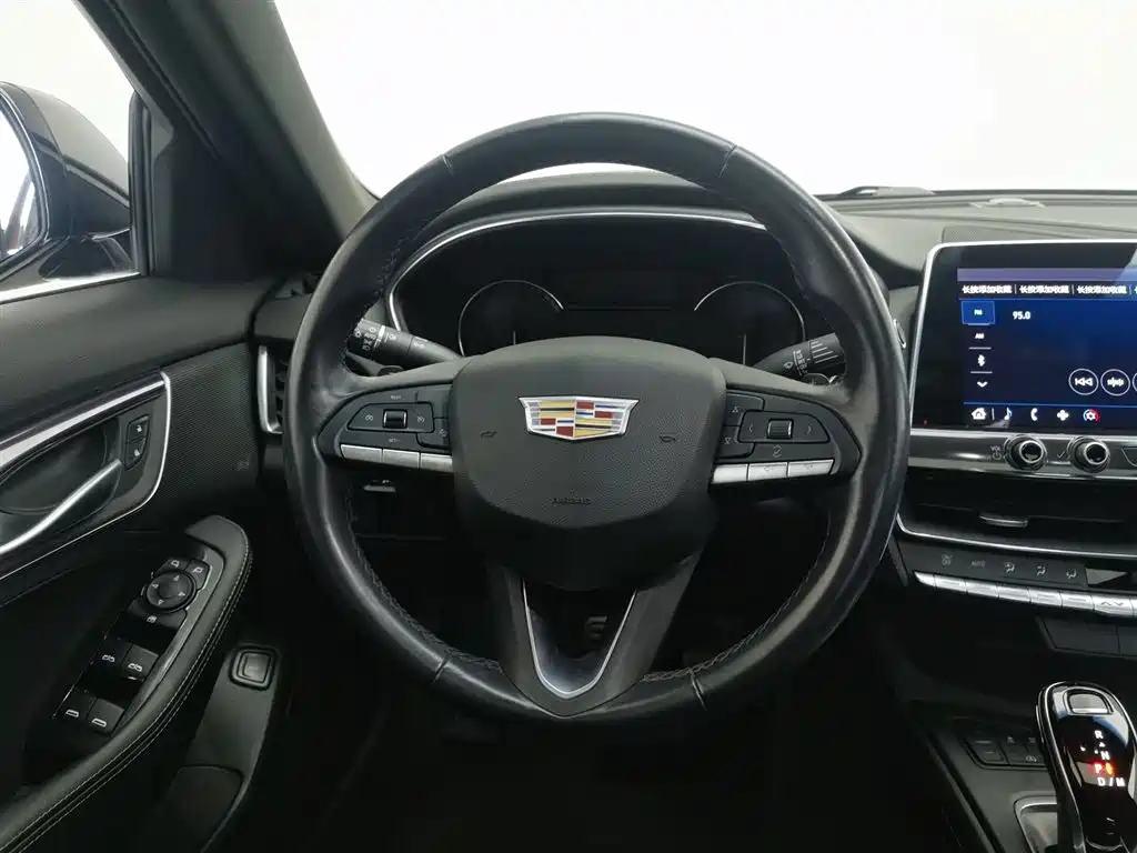 Cadillac CT5 2020 — фото 11