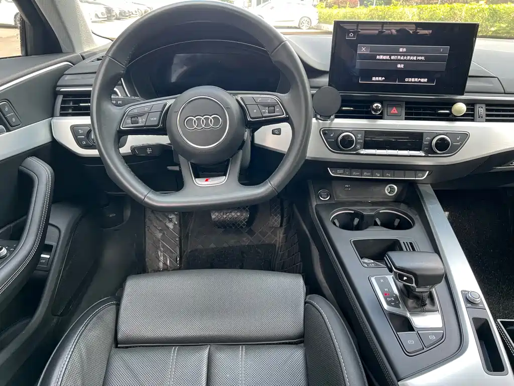 Audi A4L 2023 — фото 10