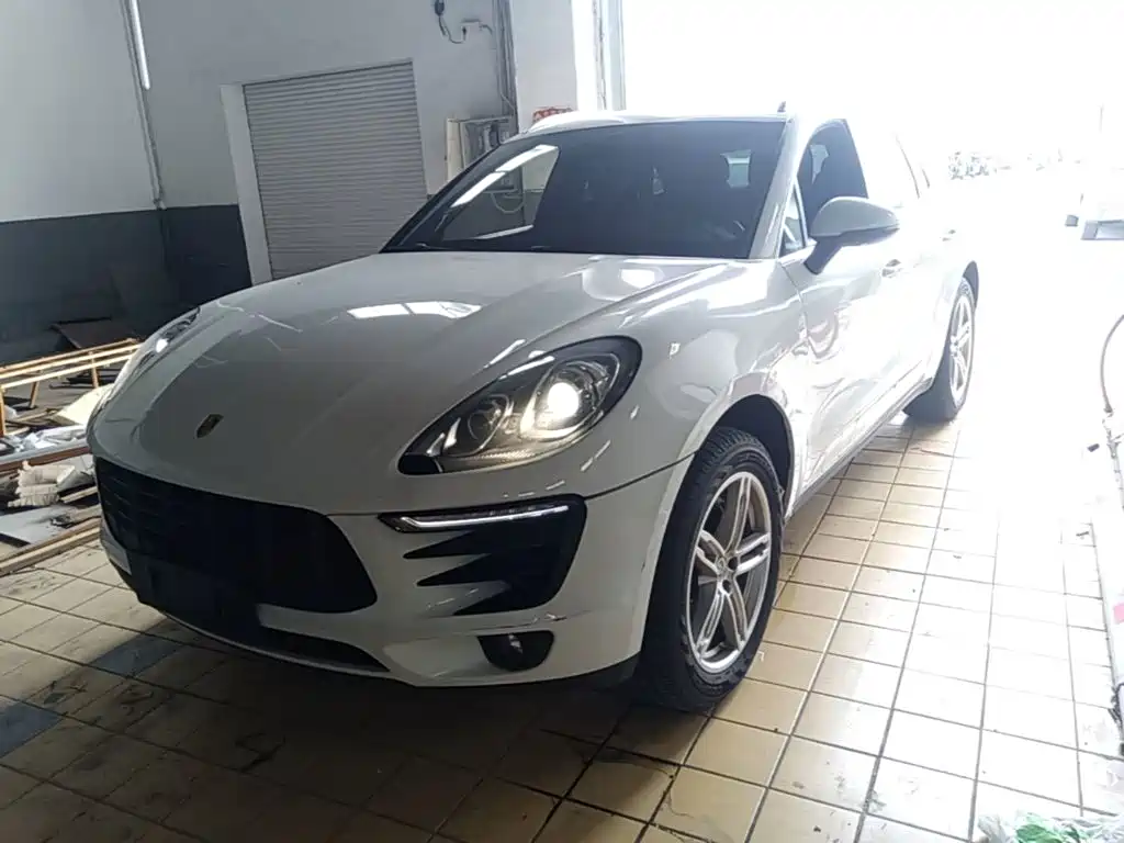 Porsche Macan 2017 — фото 2