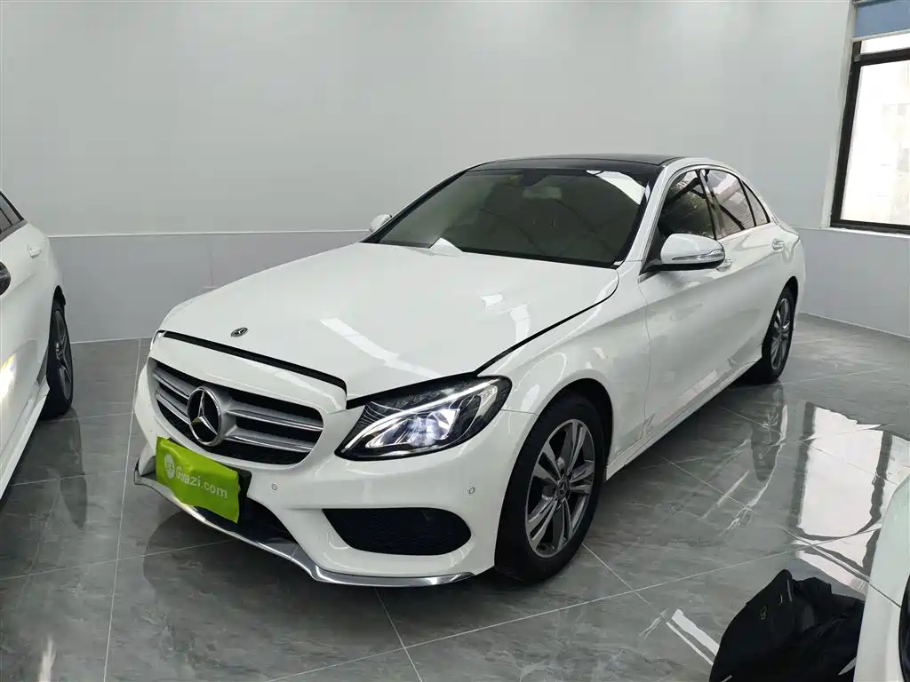 Mercedes-Benz C-Class 2018 — фото 1