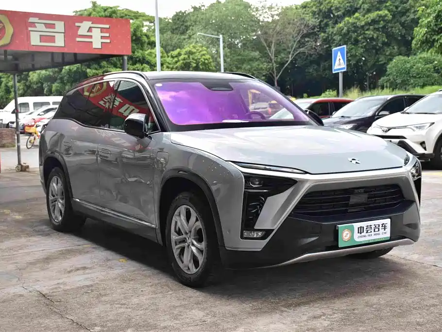 NIO ES8 2020