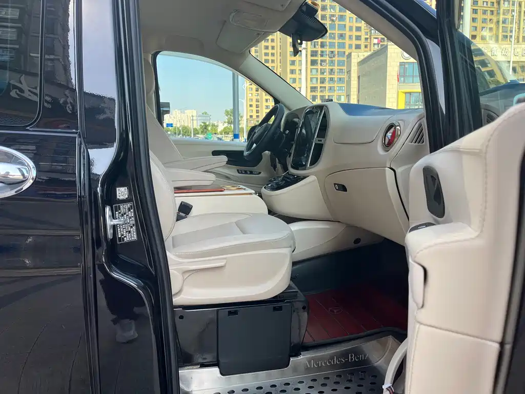 Mercedes-Benz Vito 2019 — фото 12