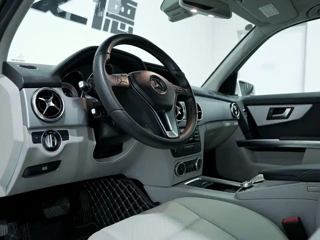 Mercedes-Benz GLK-Class 2013 — фото 8
