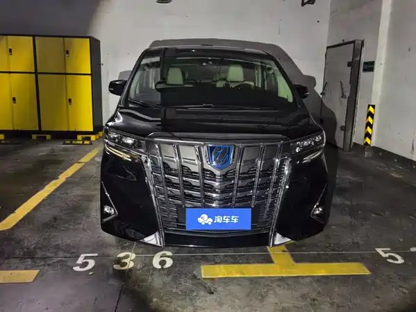 Toyota Alphard 2023