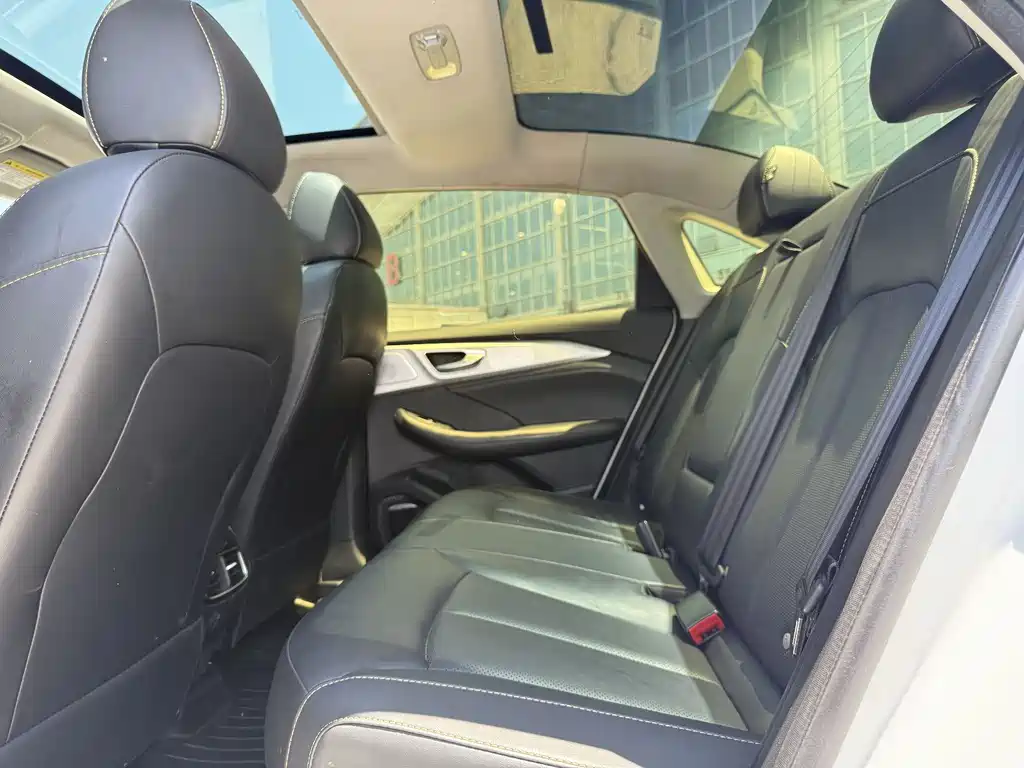 Roewe i6 MAX 2022 — фото 11