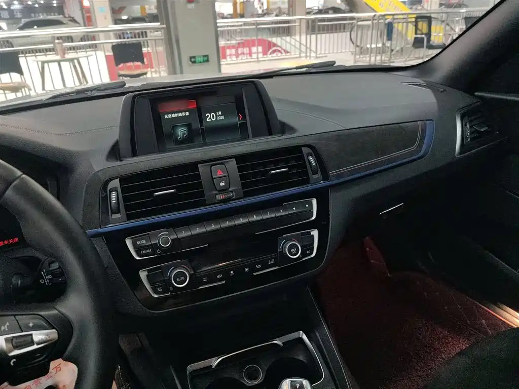 BMW 2 Series 2018 — фото 10