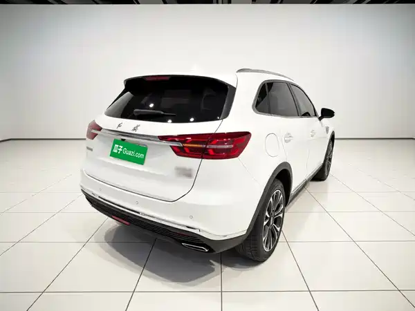Hongqi HS5 2020