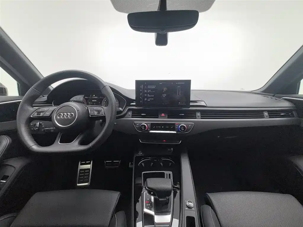 Audi A4L 2024