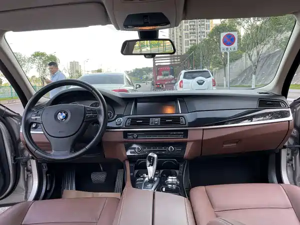 BMW 5 Series 2016
