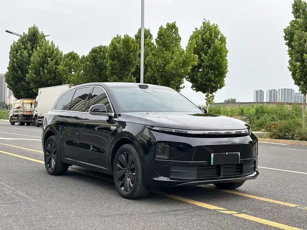 Li Auto Li L6 2026