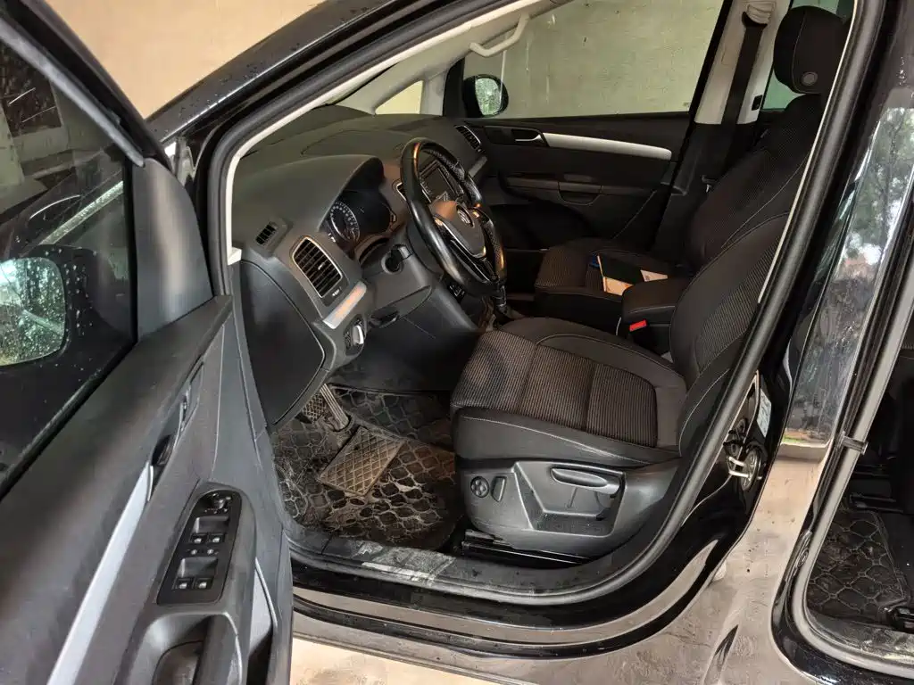 Volkswagen Sharan 2018 — фото 14