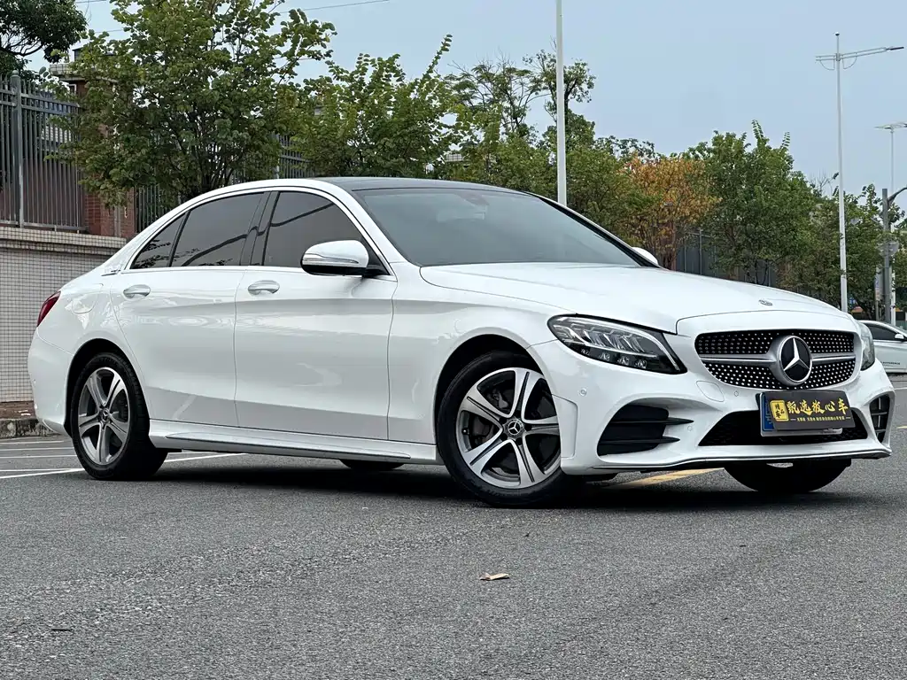 Mercedes-Benz C-Class 2019