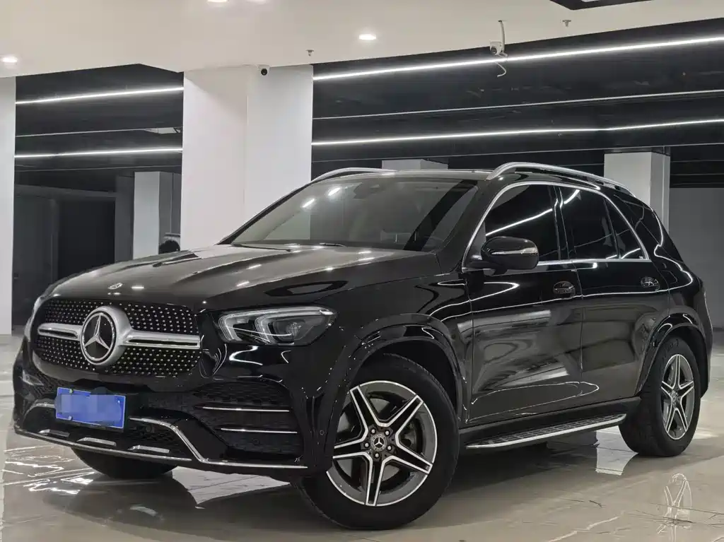 Mercedes-Benz GLE 2021 — фото 1