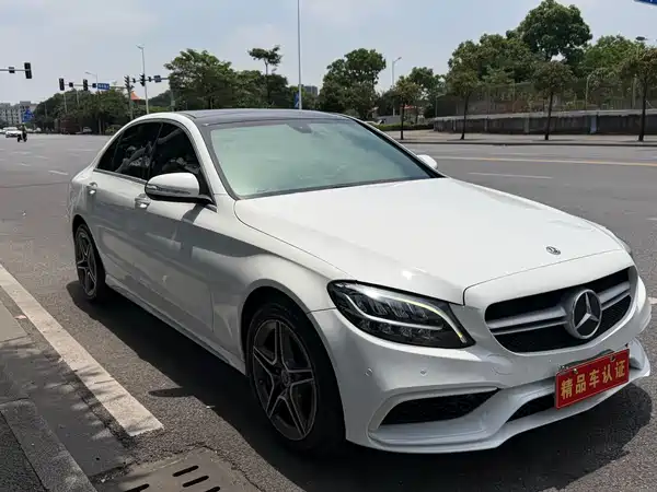 Mercedes-Benz C-Class 2020