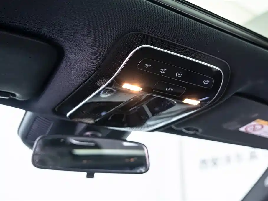 Mercedes-Benz C-Class 2022 — фото 24