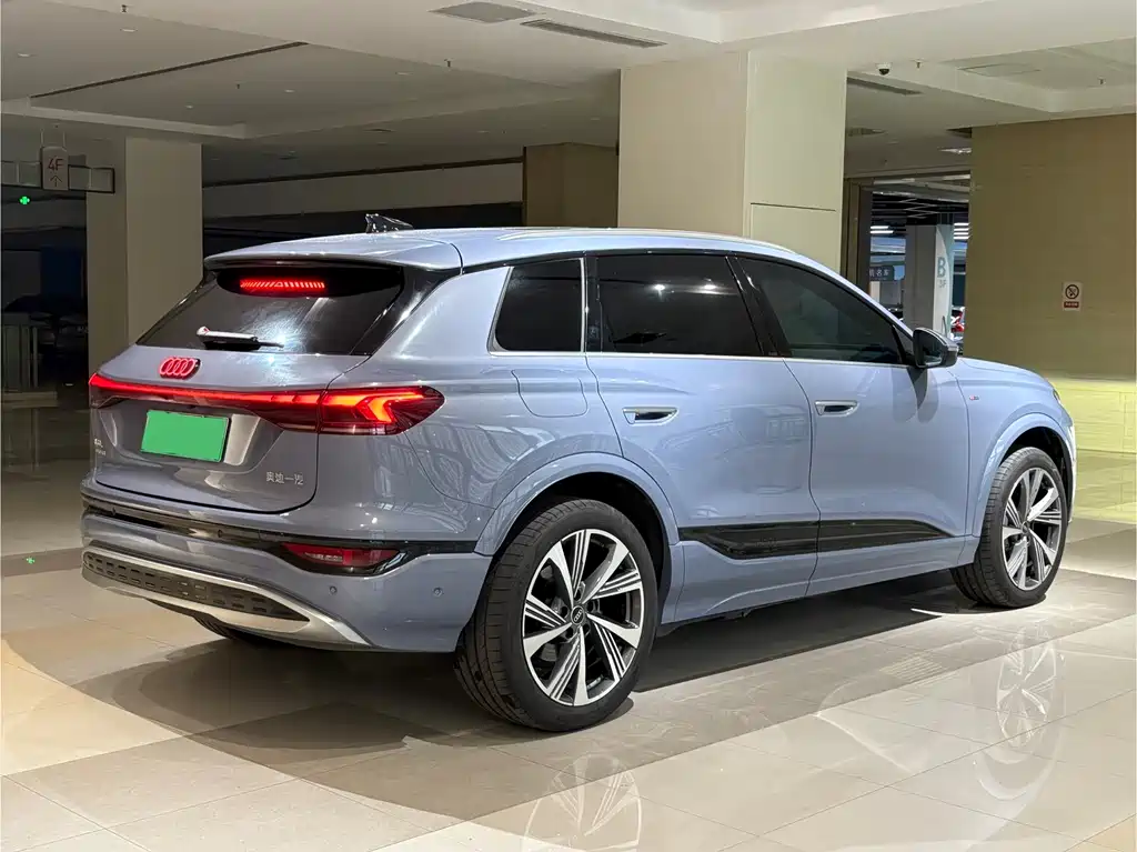 Audi Q6L e-tron 2026