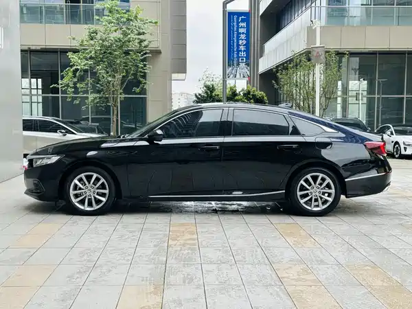 Honda Accord 2022