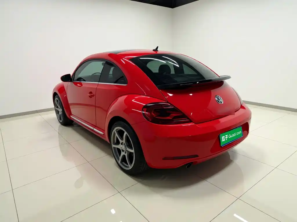 Volkswagen Beetle 2014
