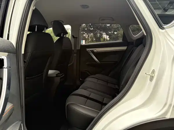 Geely Binyue 2024