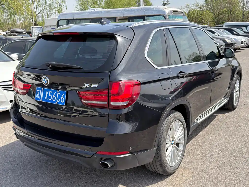 BMW X5 2015 — фото 9