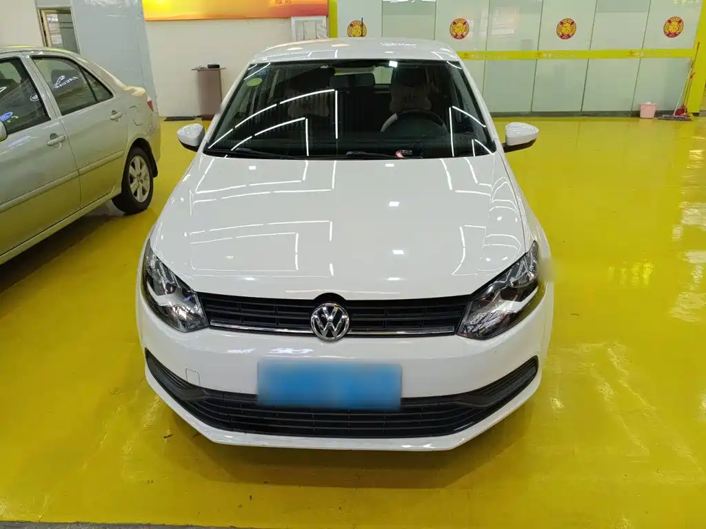 Volkswagen Polo 2016