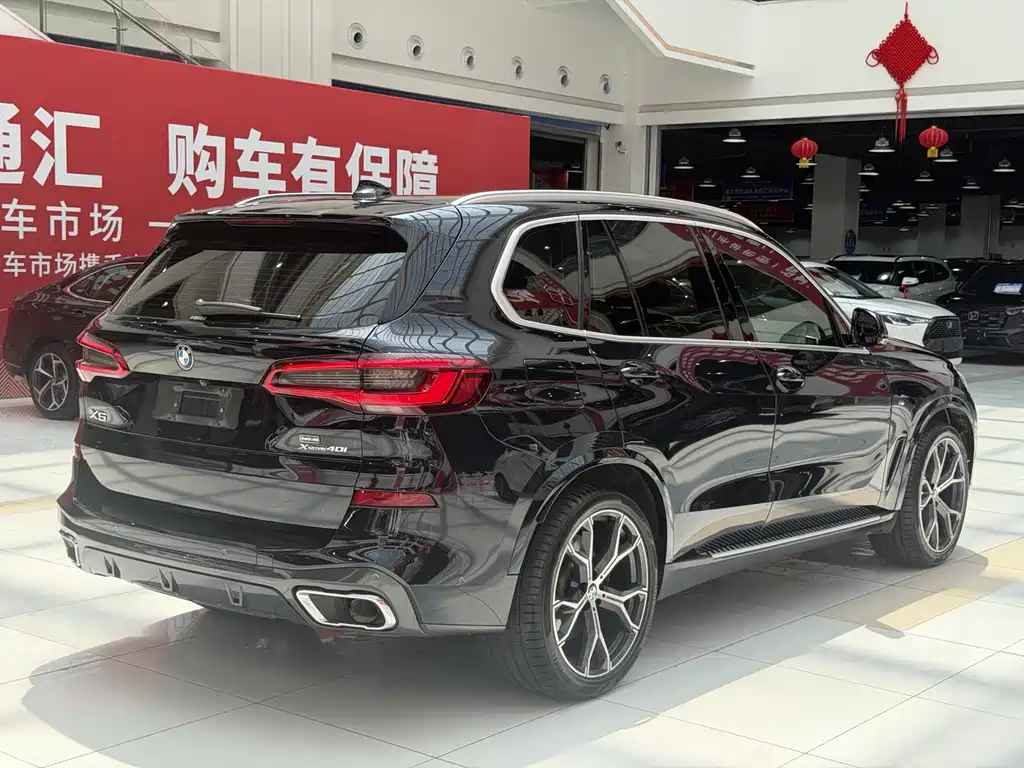 BMW X5 2019 — фото 19