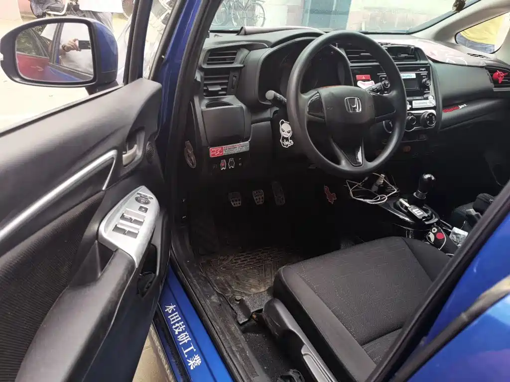 Honda Fit 2017 — фото 14