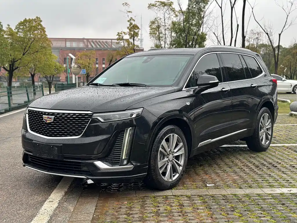 Cadillac XT6 2020 — фото 1