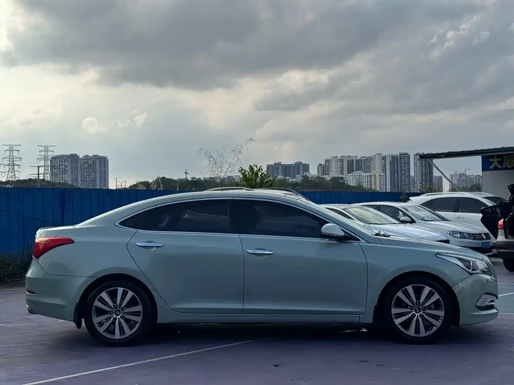 Hyundai Mistra 2015 — фото 4