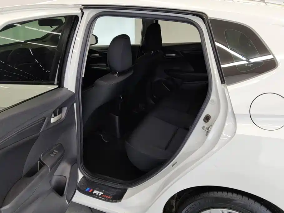 Honda Fit 2020 — фото 11