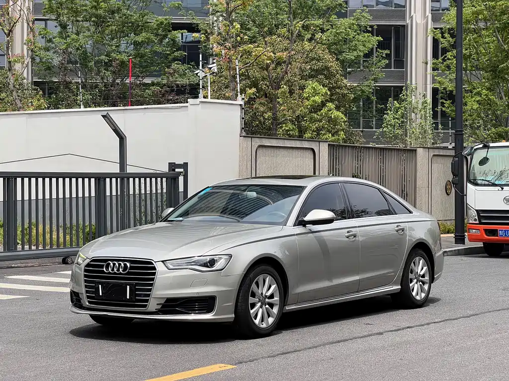 Audi A6L 2016 — фото 1