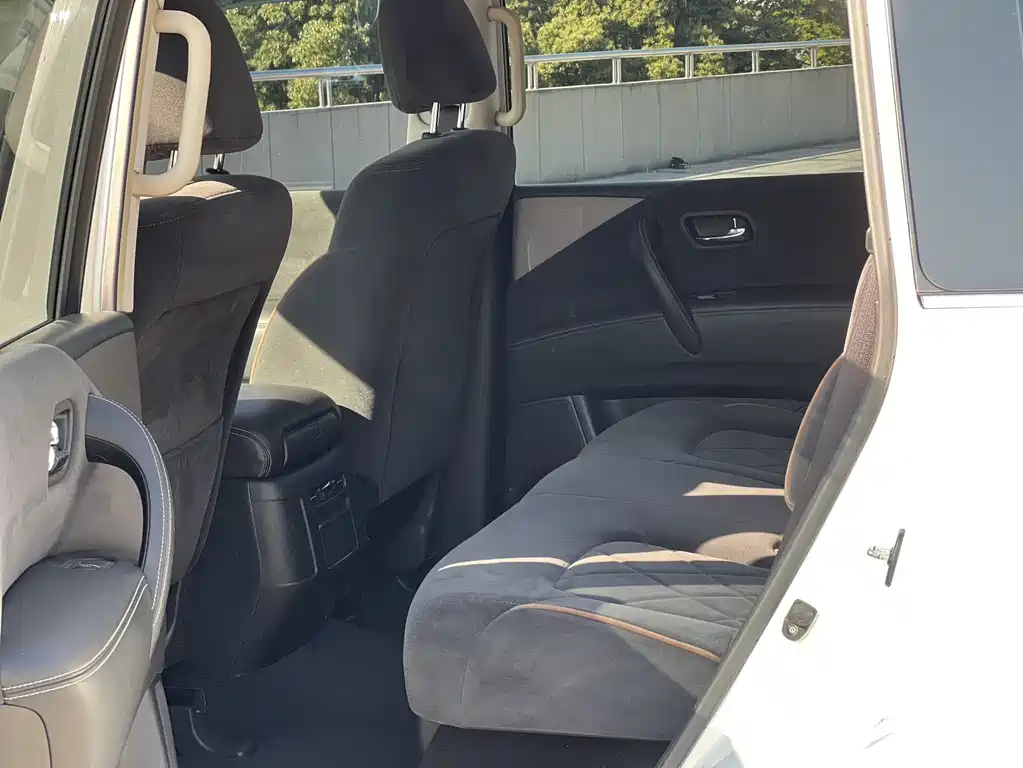 Nissan Patrol 2018 — фото 10