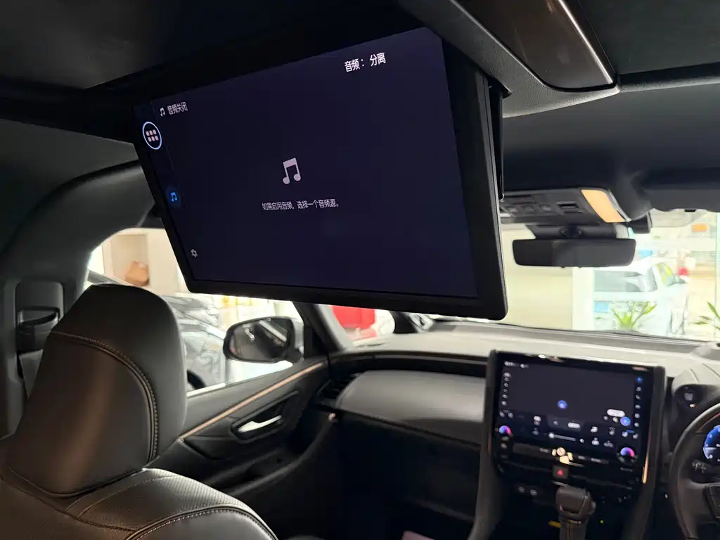 Toyota Alphard 2025 — фото 15