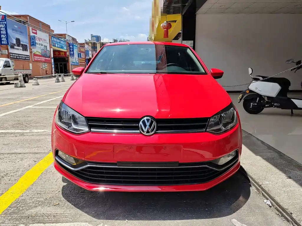 Volkswagen Polo 2016