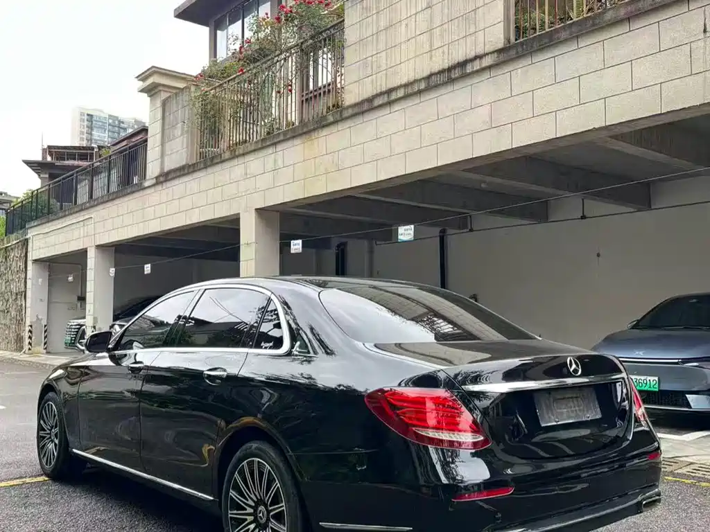 Mercedes-Benz E-Class 2018
