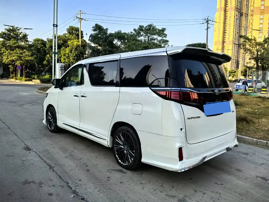 Toyota Alphard 2013 — фото 6