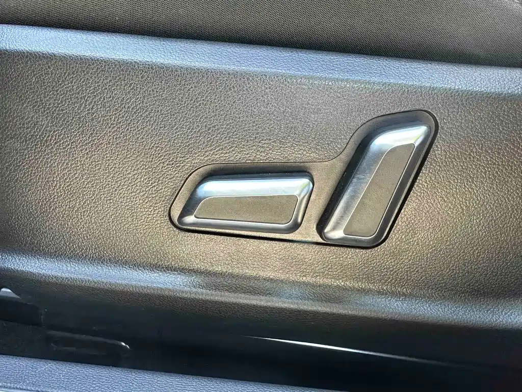 Haval H6 2021 — фото 18