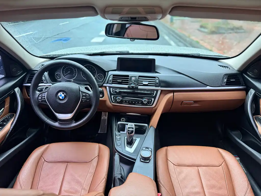 BMW 3 Series 2015