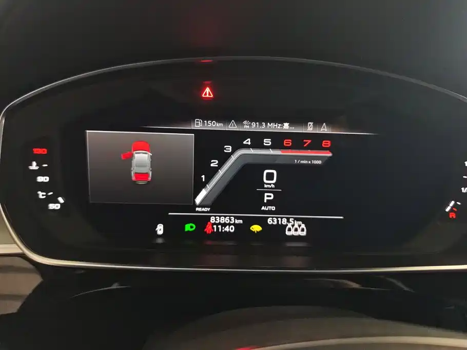 Audi A8 2021 — фото 14